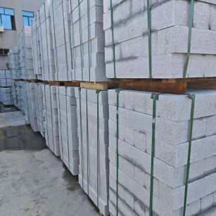 滨州芝麻白路牙石，路侧石