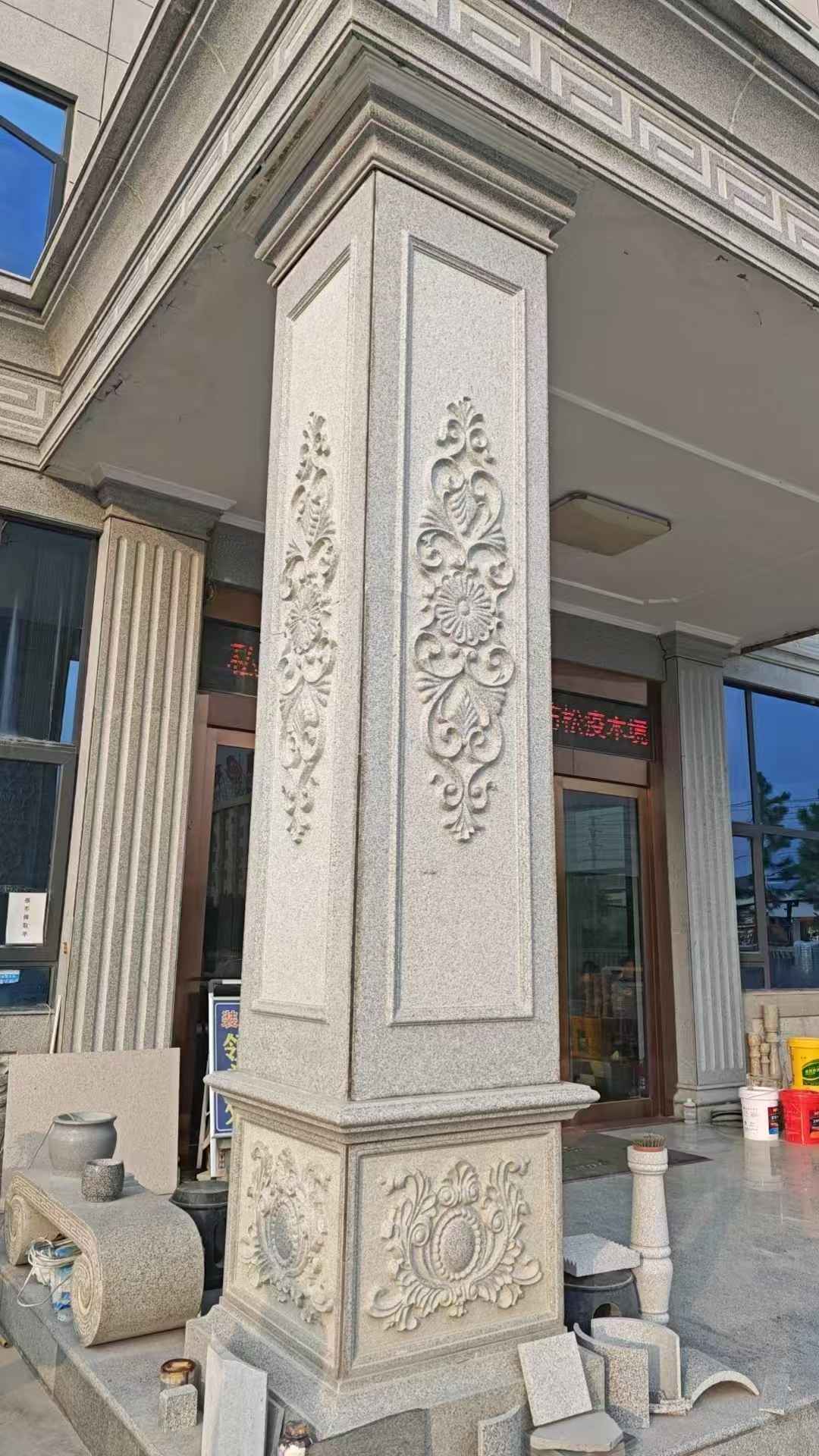 滨州芝麻白别墅雕刻柱子  黄金麻
