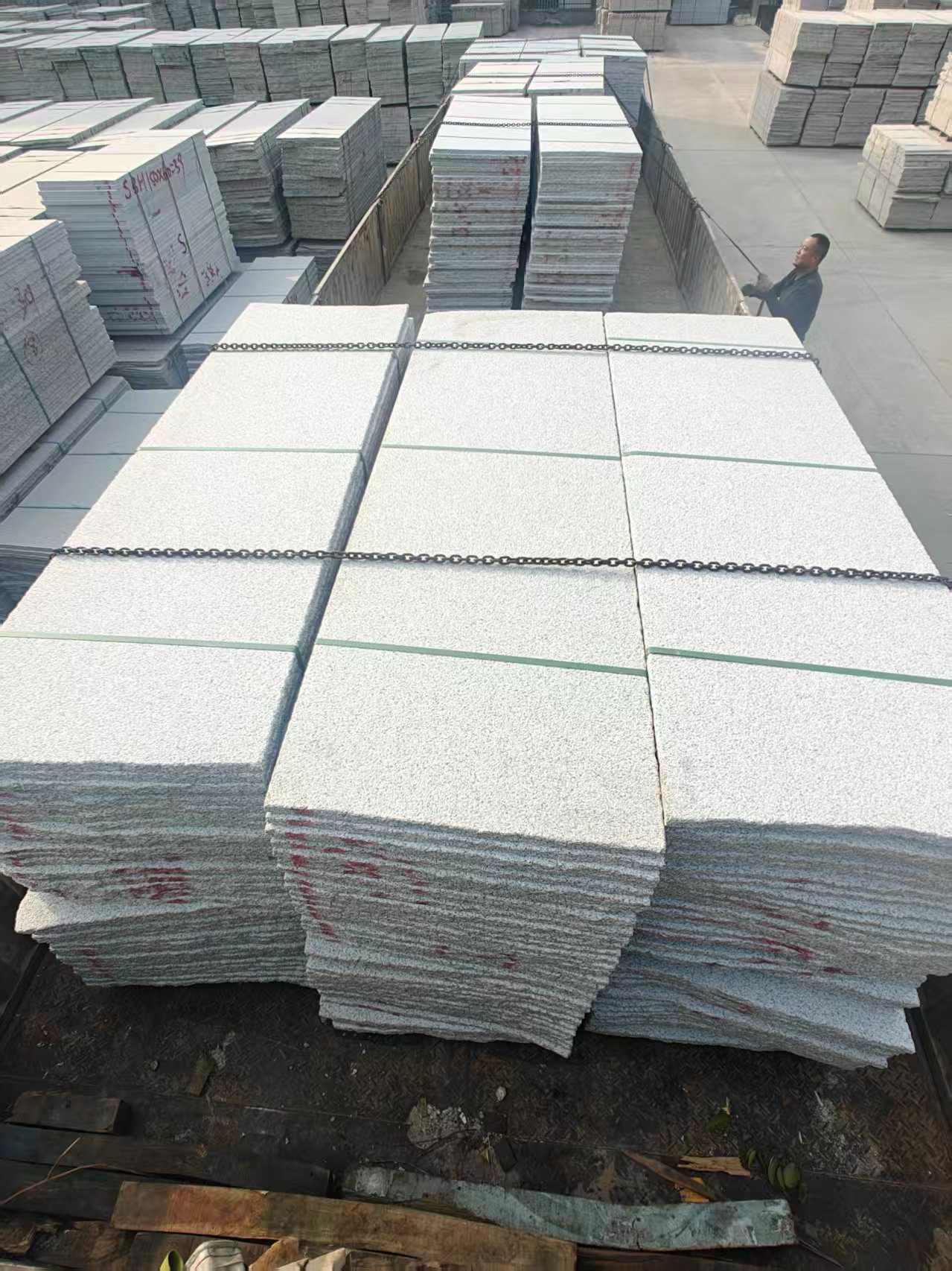 滨州芝麻白毛板，石材毛板