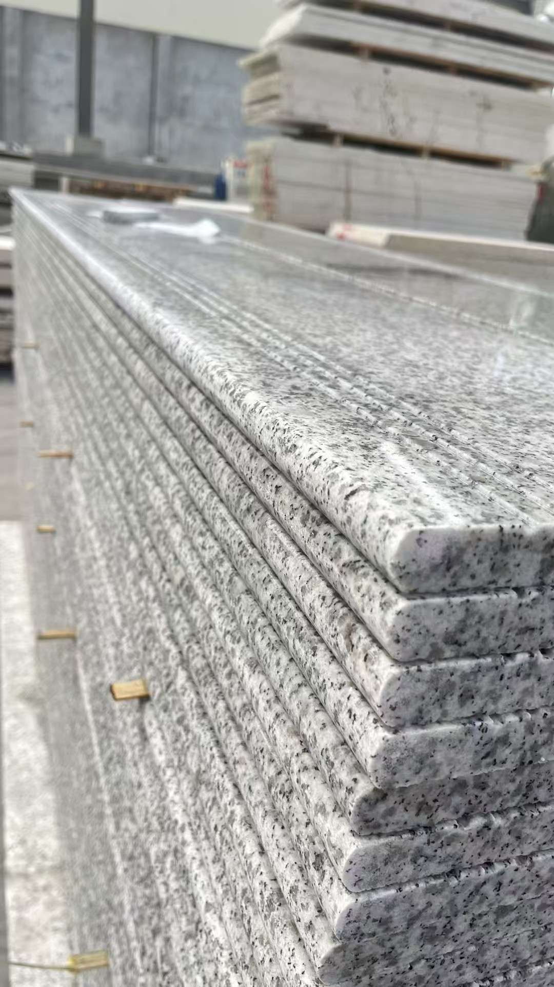 滨州芝麻白楼梯踏步 花岗岩楼梯板材